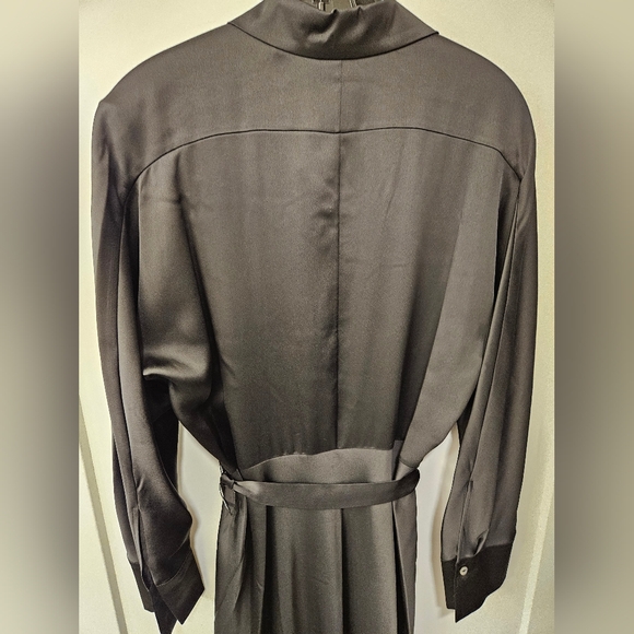 NWT - Vince Nouveau Magnolia Black Long Sleeve Satin Shirt Dress - Size XL - Picture 7 of 15